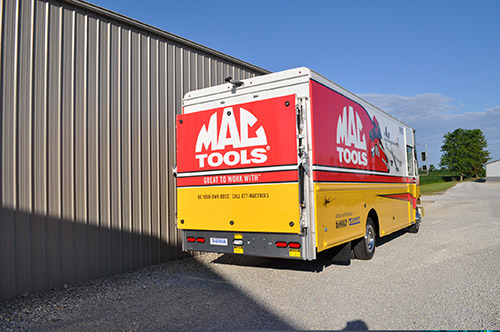 full truck graphic installation example 1